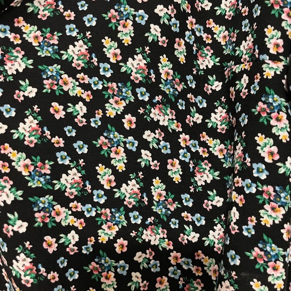 TOPSHOP FLORAL TOP - Picture 3 of 4